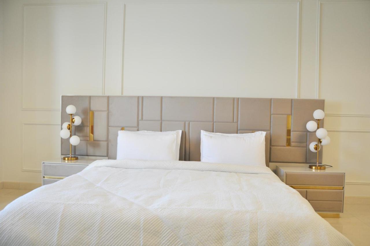 Spacious 4 Bd Apartment With Amazing Sea View Dubai Exterior photo